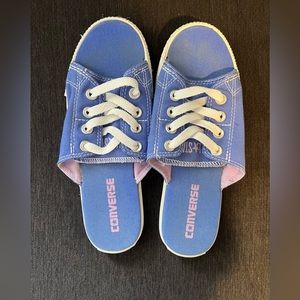 Converse Chuck Taylor Cutaway Blue Women’s size 6